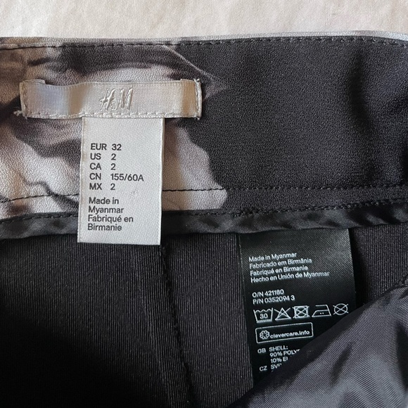 H&M floral print high waisted pencil skirt - Picture 5 of 8